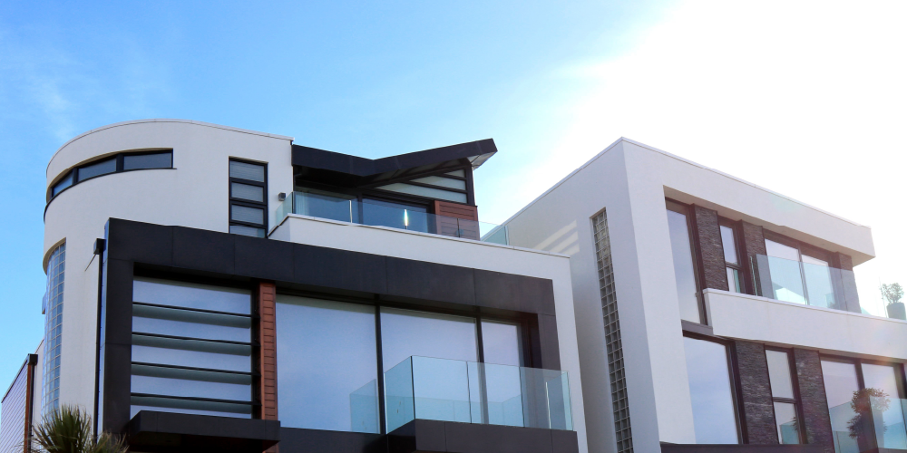 5  Security Guard Technologies to Use to Protect Your Condos